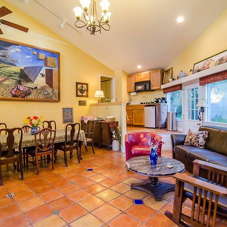 Inn At Charlotte B&B Μπέρλινγκτον Εξωτερικό φωτογραφία