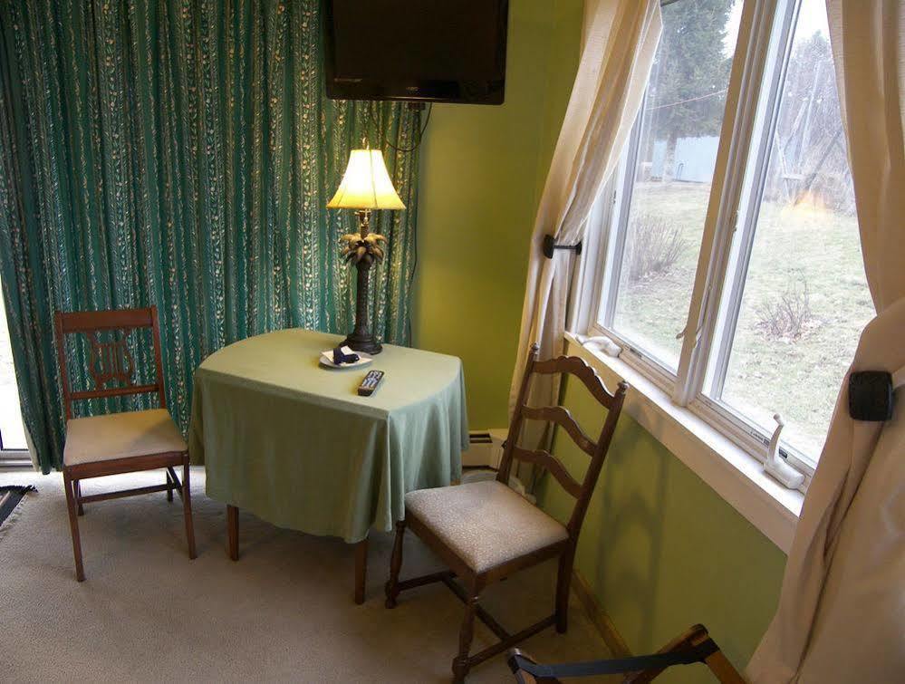 Inn At Charlotte B&B Μπέρλινγκτον Εξωτερικό φωτογραφία