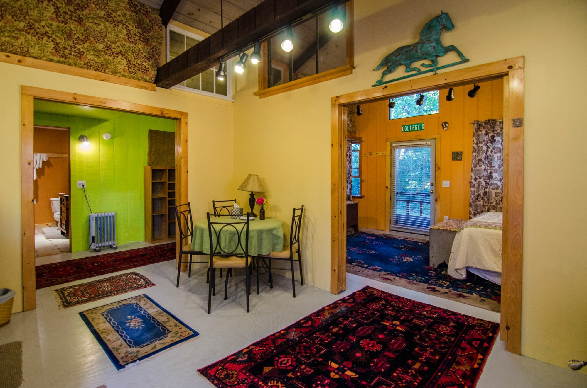 Inn At Charlotte B&B Μπέρλινγκτον Εξωτερικό φωτογραφία