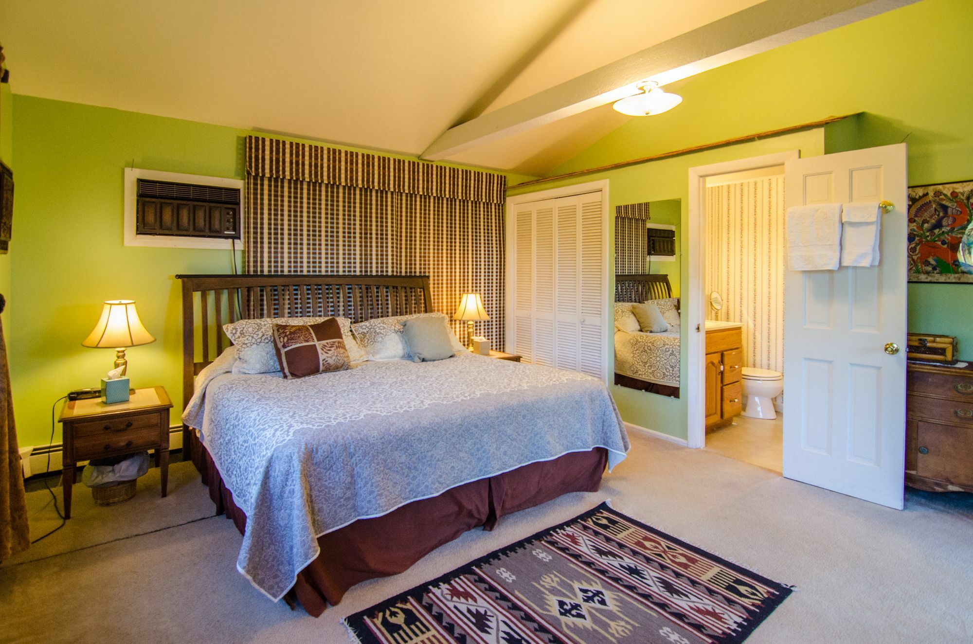 Inn At Charlotte B&B Μπέρλινγκτον Εξωτερικό φωτογραφία